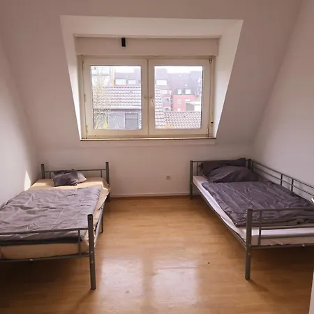2 Montage Oder Ferienunterkunft In *